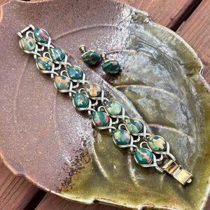 Coro Champagne Gold Bracelet and Earrings Set with Teal Marbled Accents